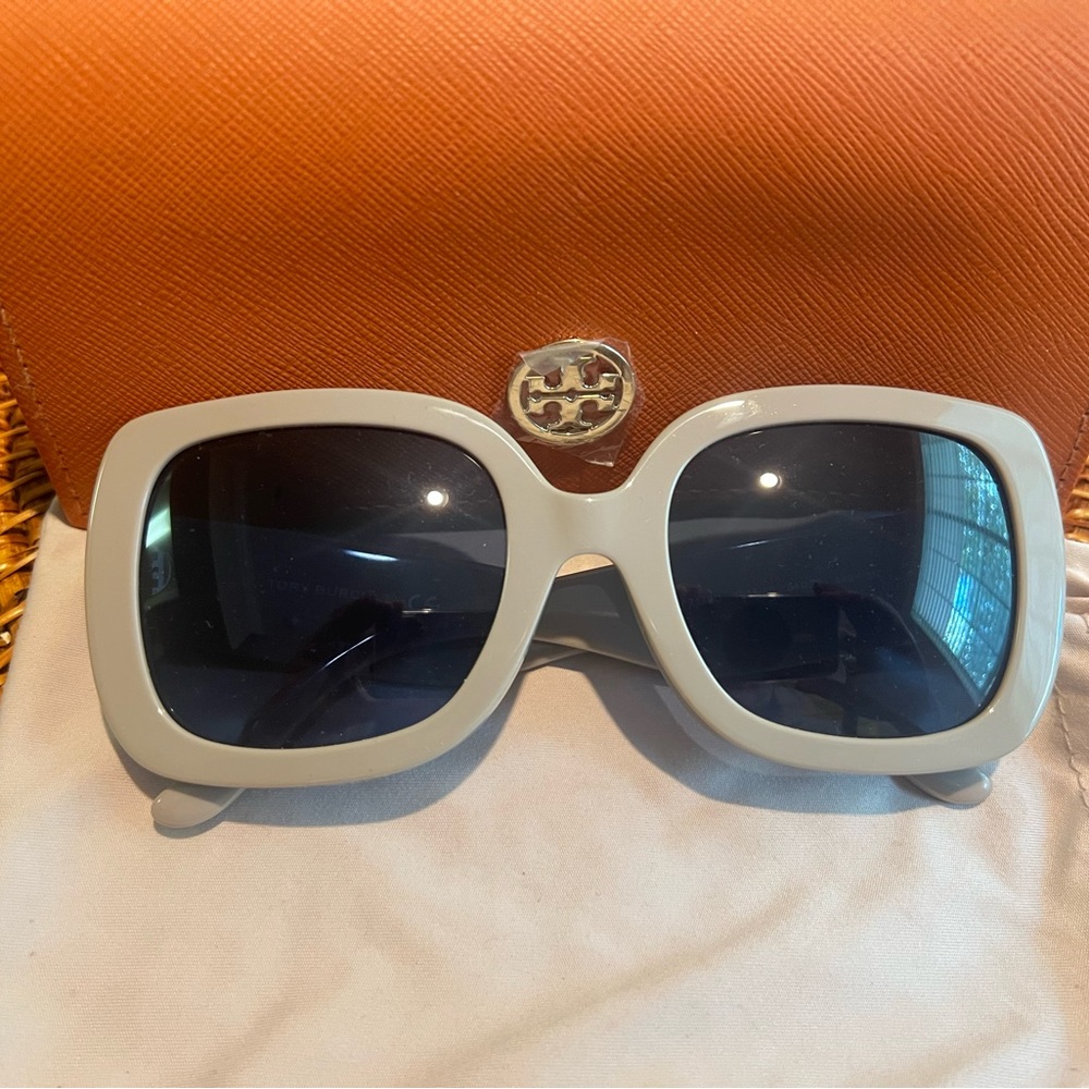 Tory Burch Cream Oversized Sunglasses
